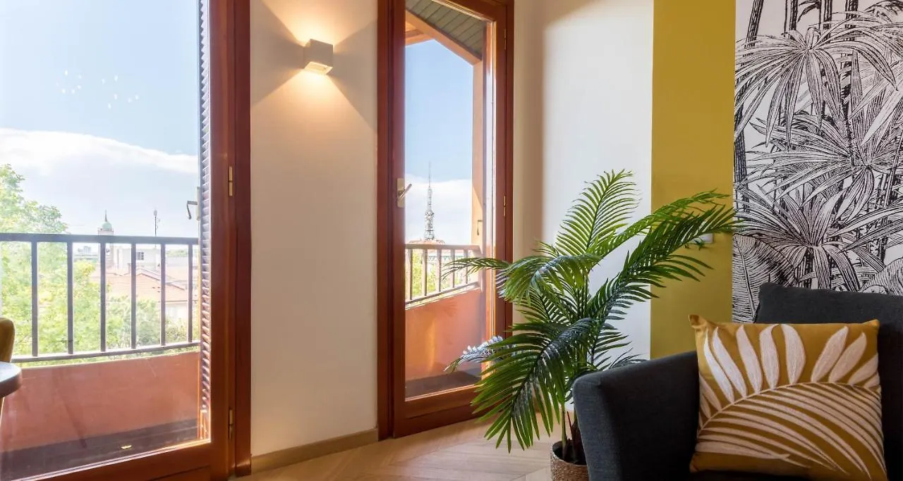 Apartment Joivy Superb Apt Close To Fiera Milano And City Life