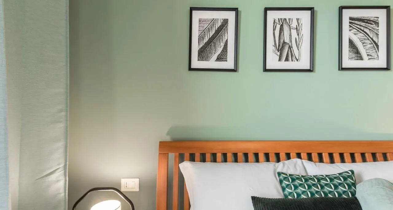 Apartment Joivy Superb Apt Close To Fiera Milano And City Life Italy